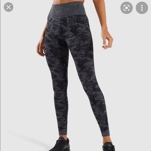 Gymshark Black Camo Seamless leggings